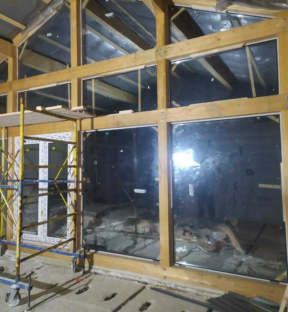 Безрамные стеклопакеты в Фахверк